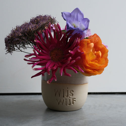 bloemenmok 'wijs wijf'
